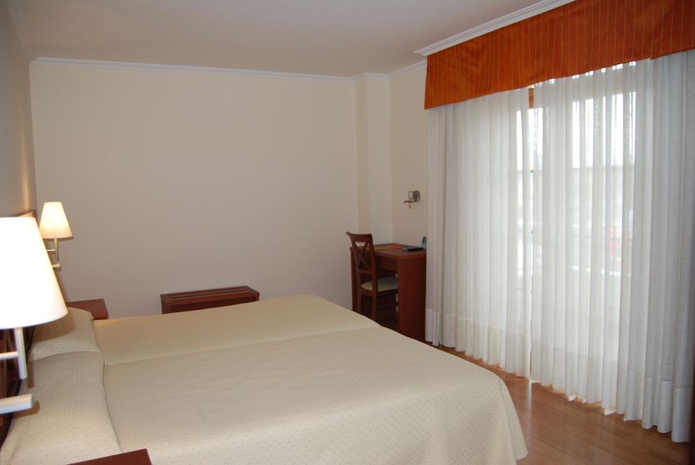 Castro De Sanabria Hotel Meleiros מראה חיצוני תמונה