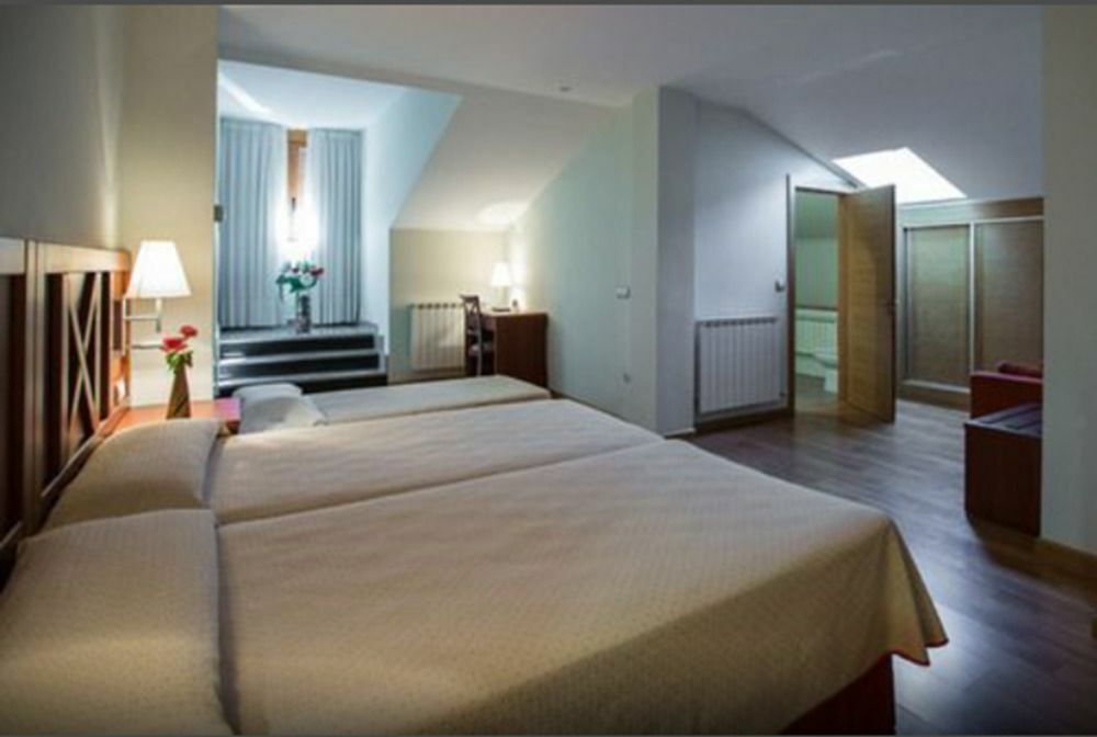 Castro De Sanabria Hotel Meleiros מראה חיצוני תמונה